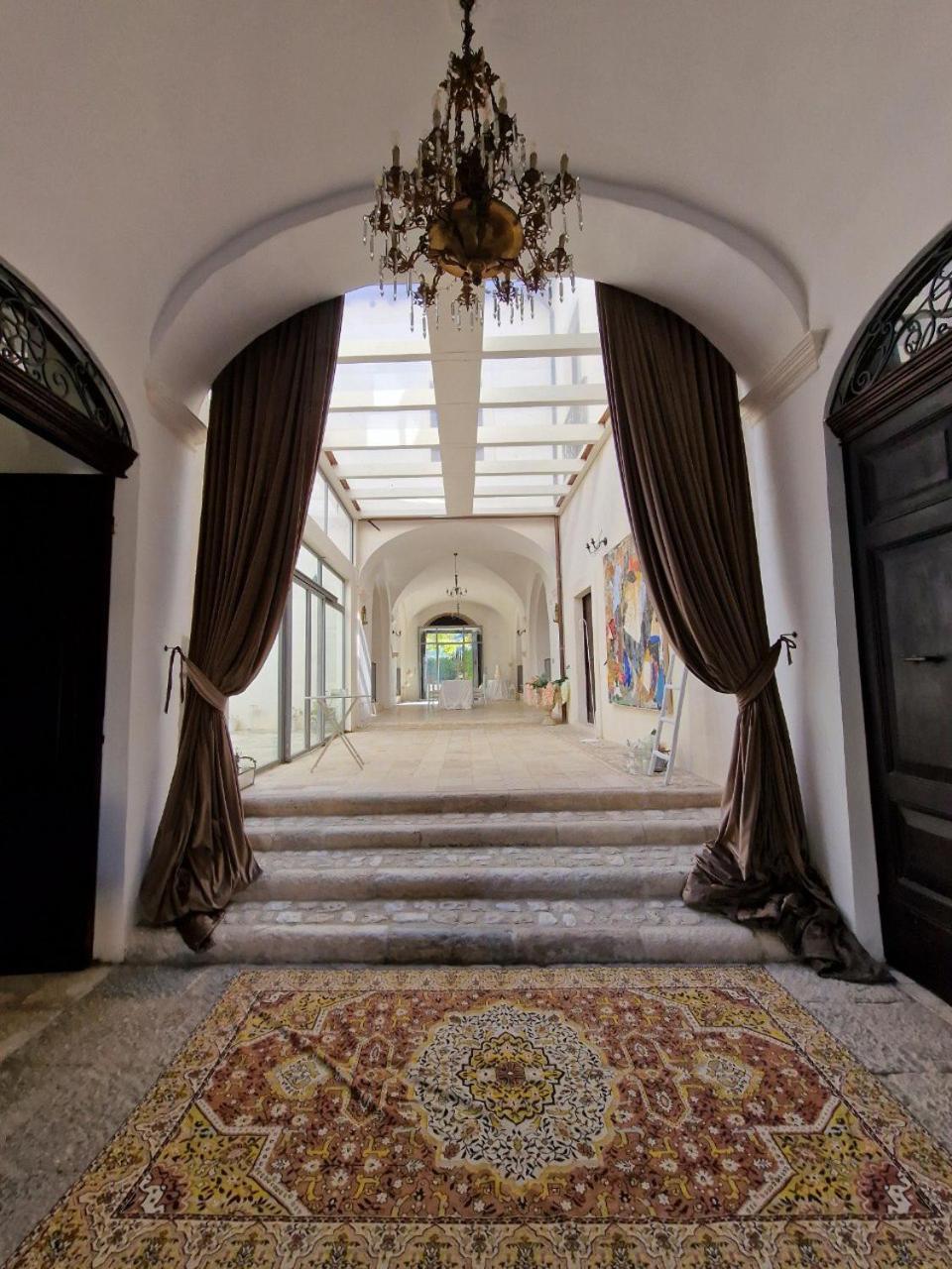 Palazzo Palitti Panzió Roio Kültér fotó